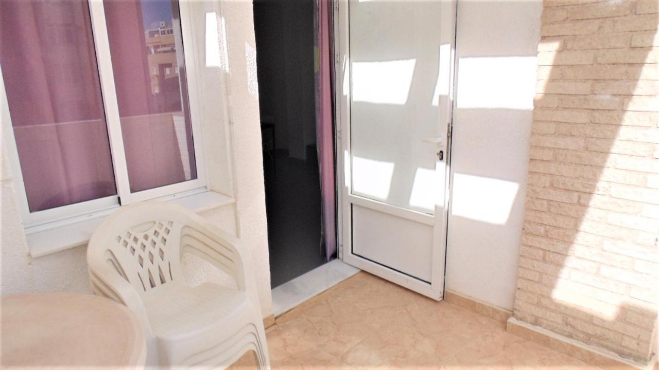 Heraclio. Atico A 150M Del Mar Torrevieja Kültér fotó